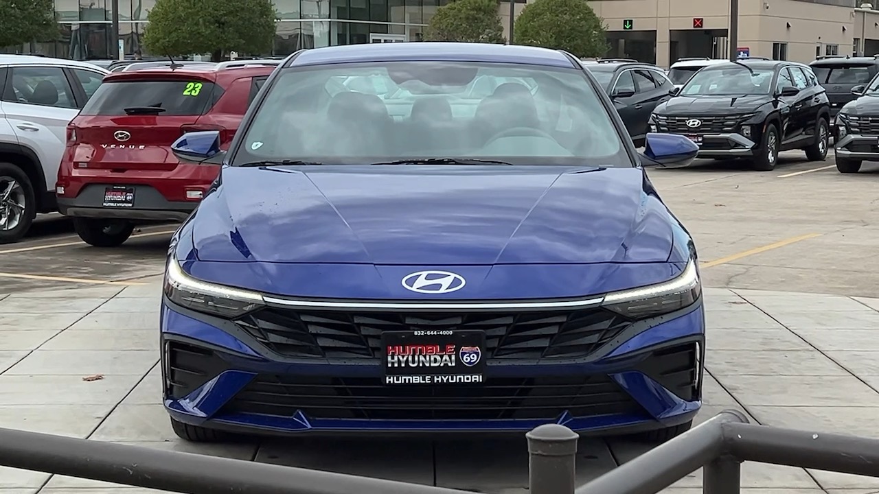 2024 Hyundai Elantra SEL 9