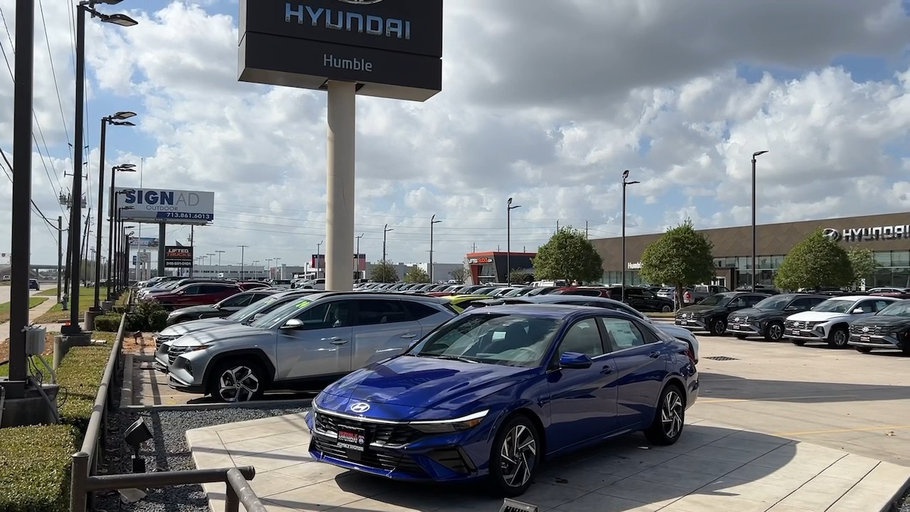 2024 Hyundai Elantra SEL 38