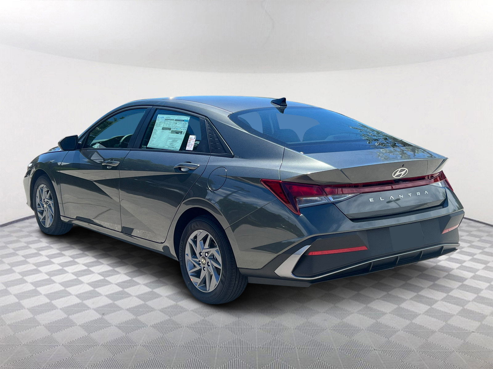 2024 Hyundai Elantra SEL 7