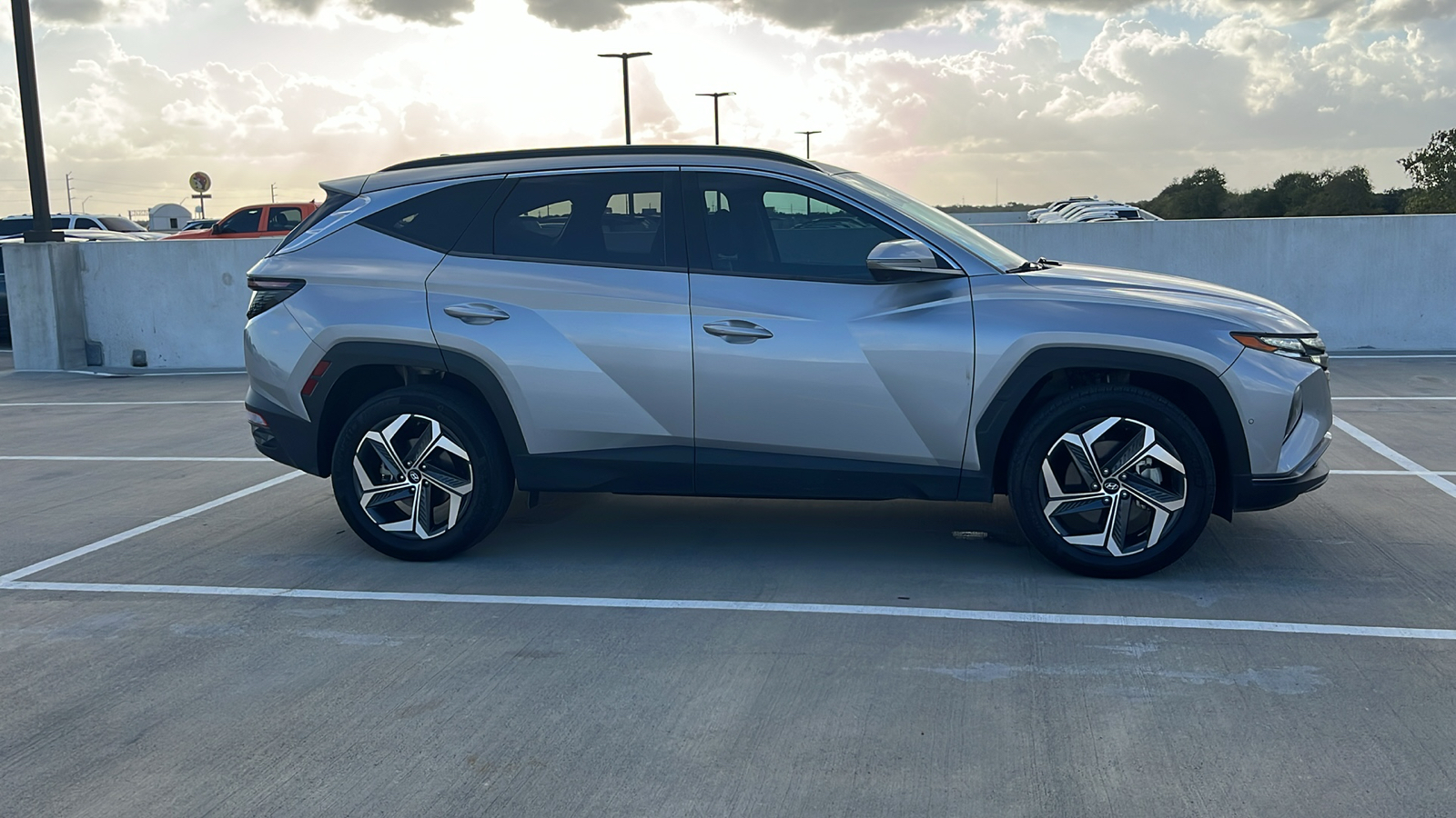 2022 Hyundai Tucson Hybrid Limited 13