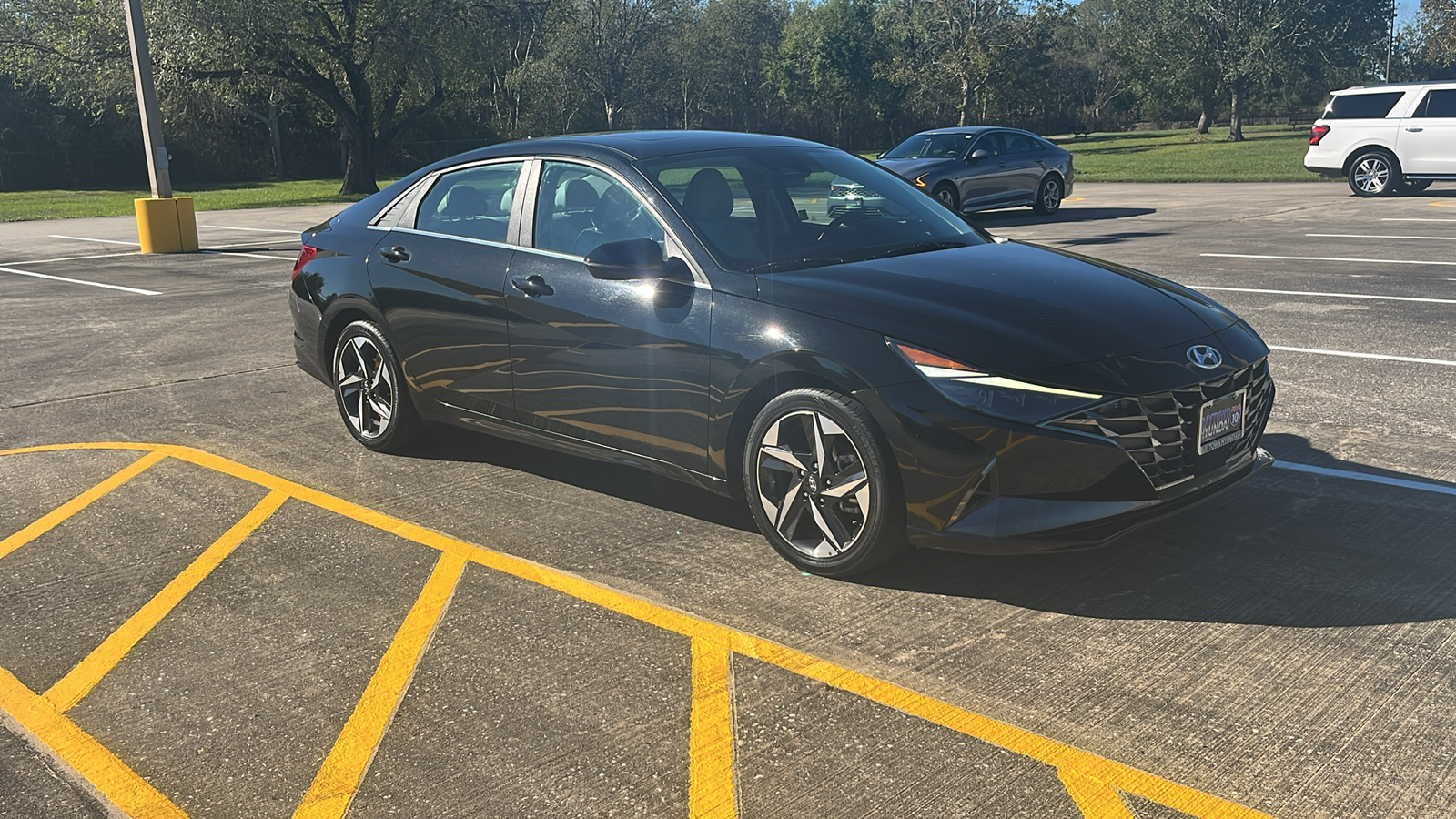 2021 Hyundai Elantra Limited 15