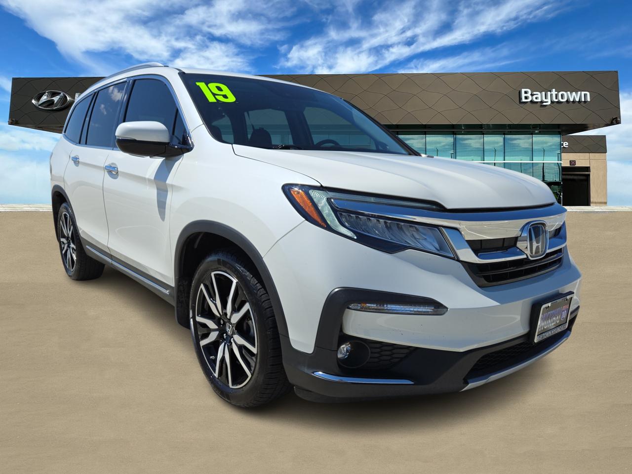 2019 Honda Pilot Touring 8-Passenger 1