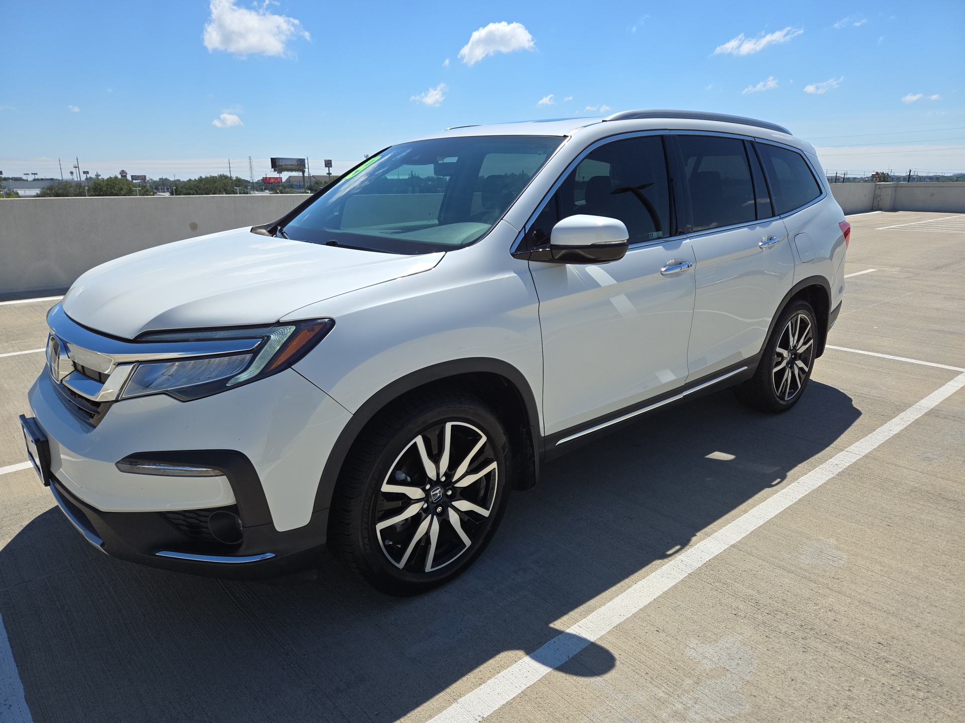 2019 Honda Pilot Touring 8-Passenger 8