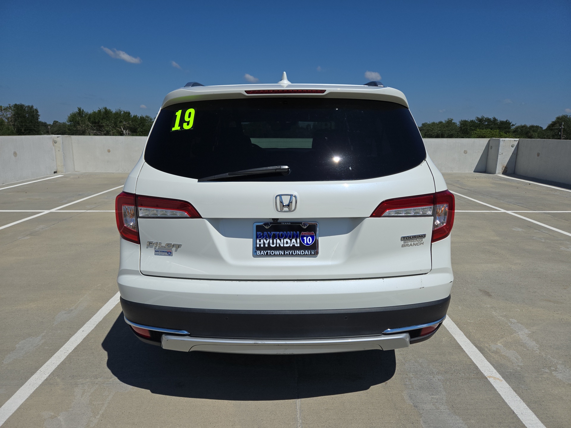 2019 Honda Pilot Touring 8-Passenger 11