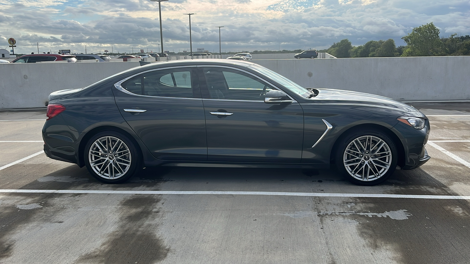 2020 Genesis G70 2.0T 12