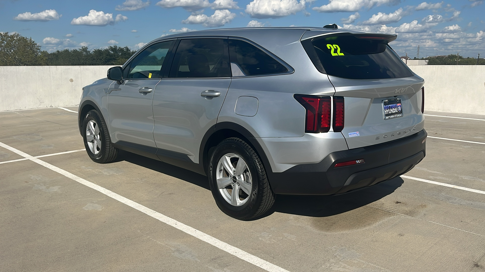 2022 Kia Sorento LX 9