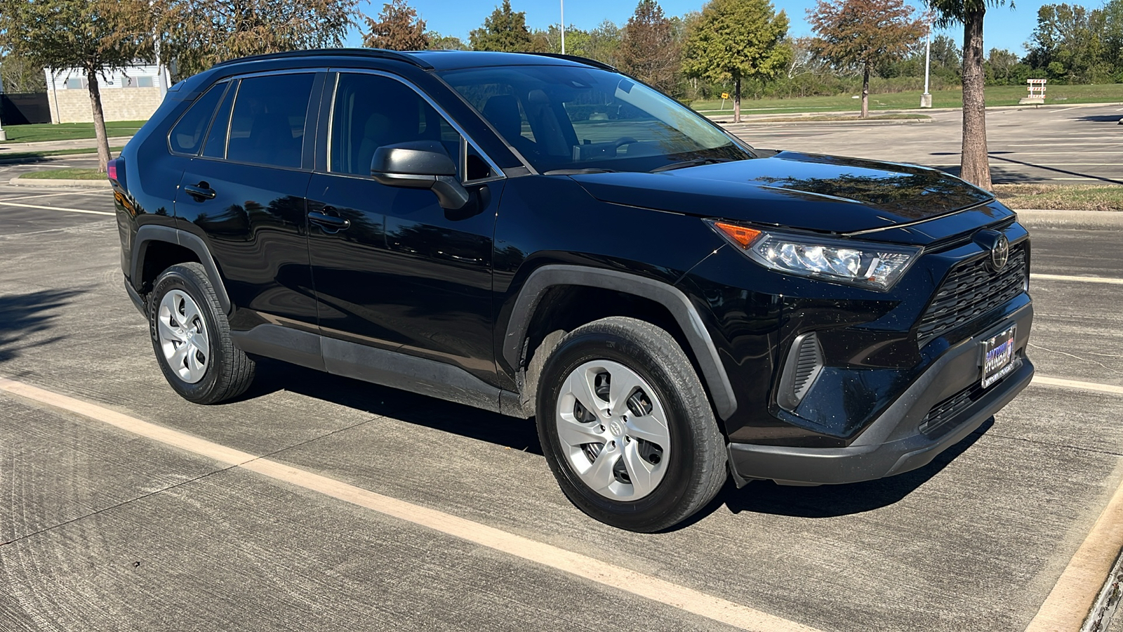 2021 Toyota RAV4 LE 14