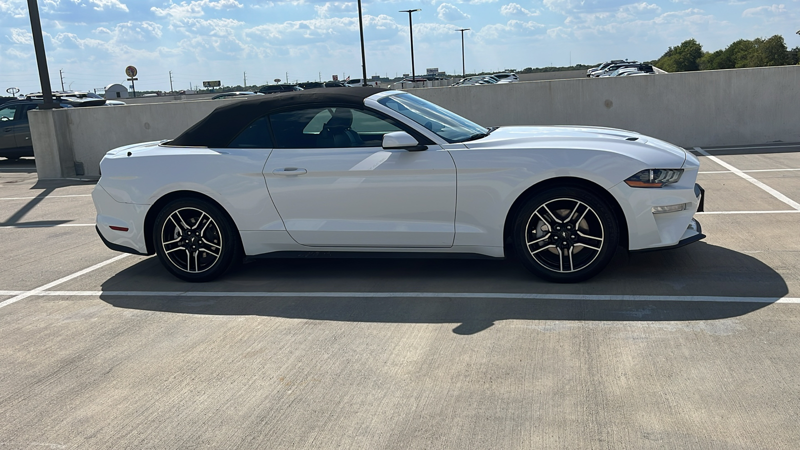 2022 Ford Mustang EcoBoost Premium 12