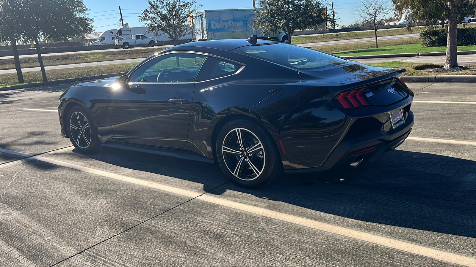 2024 Ford Mustang EcoBoost 9