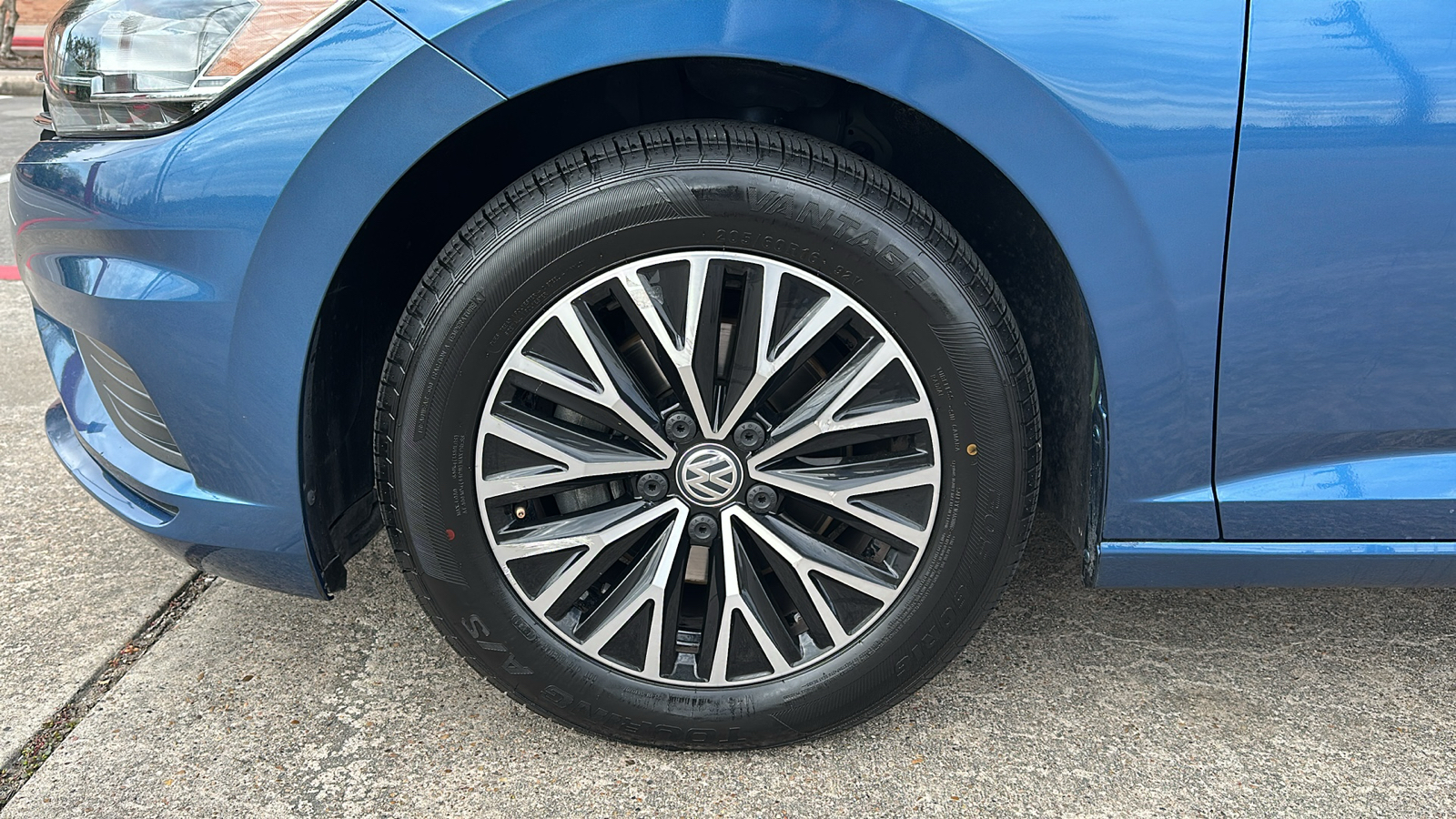 2019 Volkswagen Jetta 1.4T SE 4