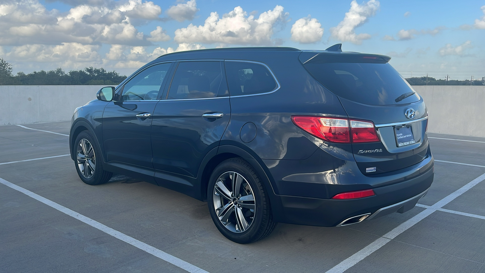 2015 Hyundai Santa Fe GLS 9