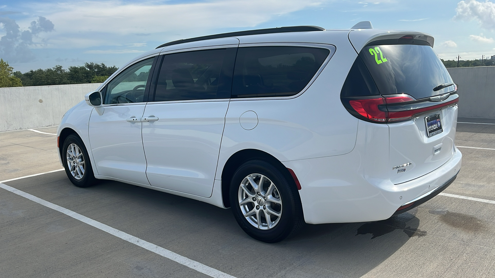 2022 Chrysler Pacifica Touring L 10