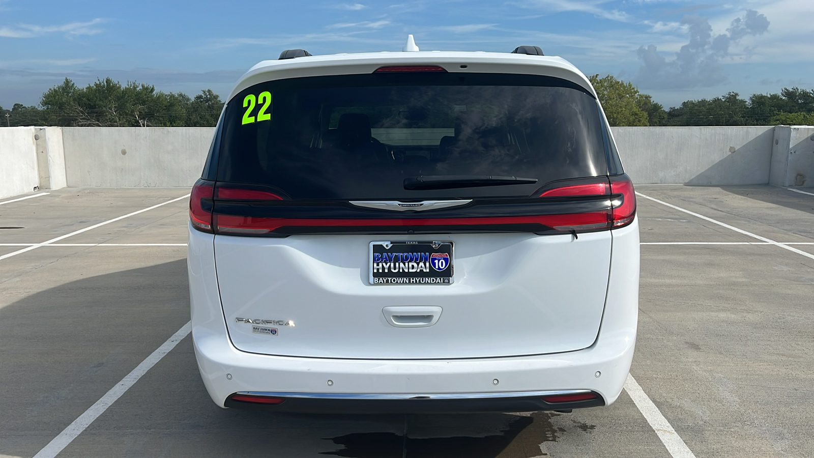 2022 Chrysler Pacifica Touring L 11