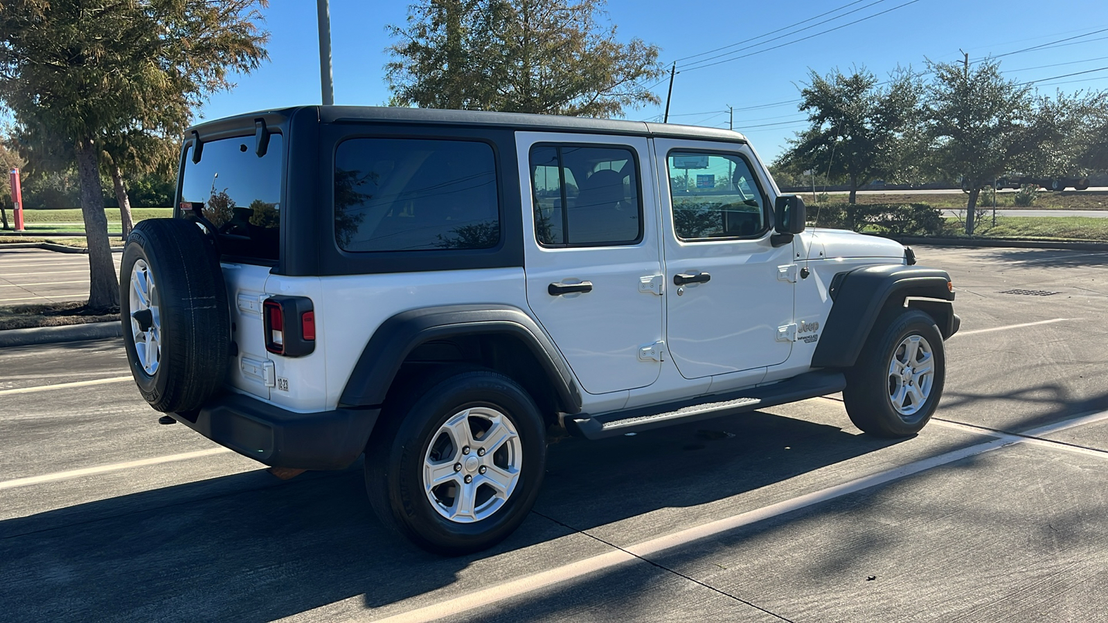 2020 Jeep Wrangler Unlimited Sport S 11