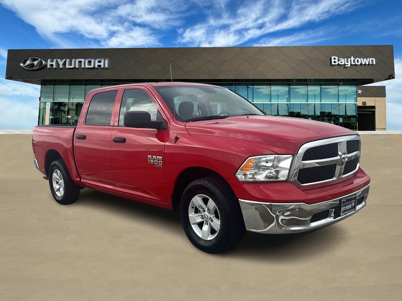 2022 Ram 1500 Classic SLT 1