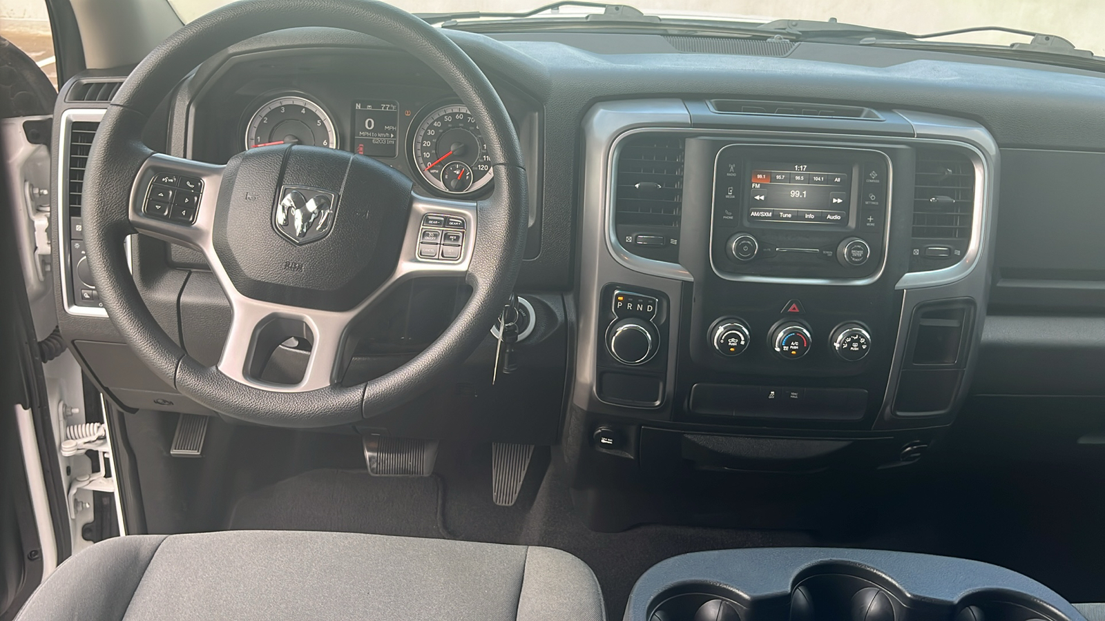 2022 Ram 1500 Classic SLT 24