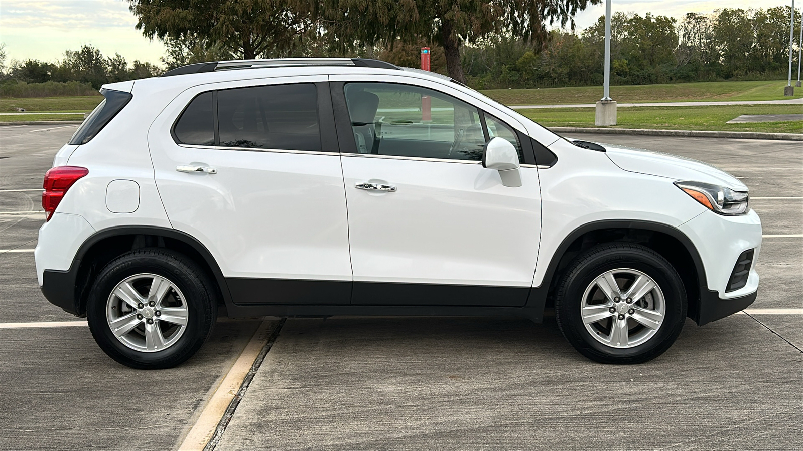 2020 Chevrolet Trax LT 11