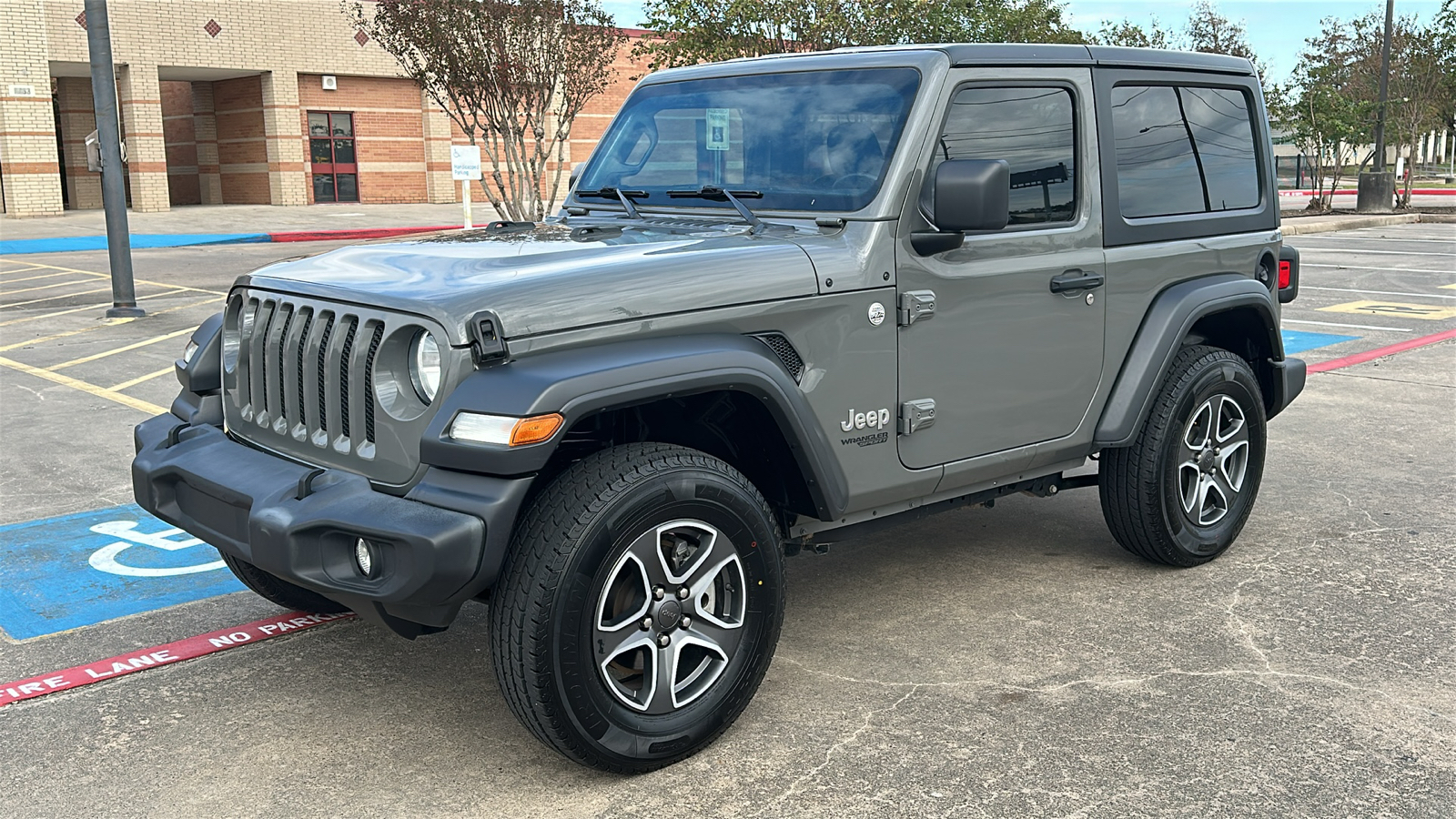 2020 Jeep Wrangler Sport S 5