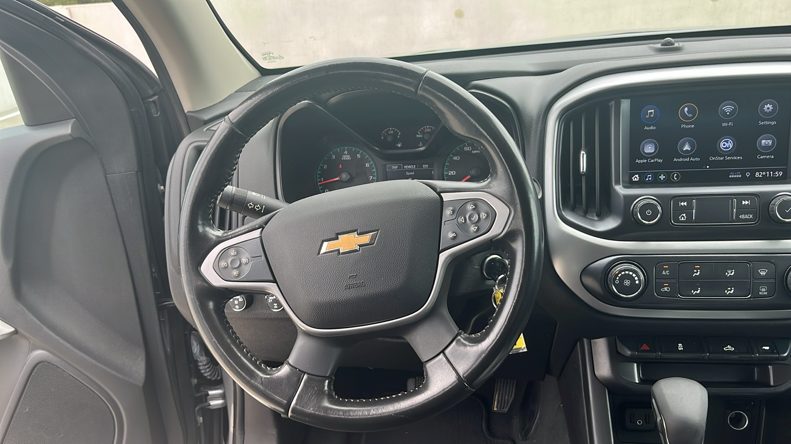 2022 Chevrolet Colorado 4WD LT 24