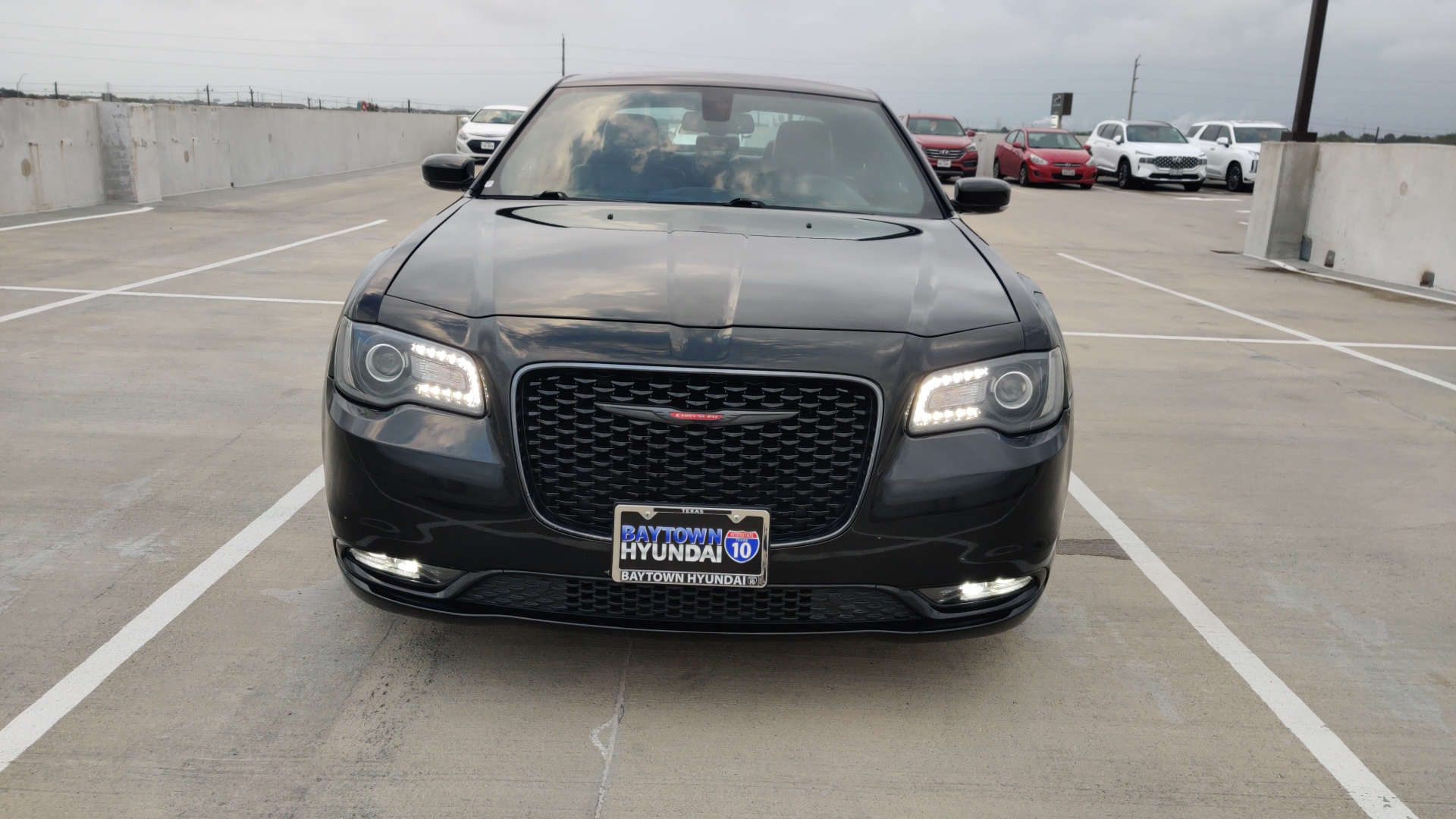 2022 Chrysler 300 300S 8