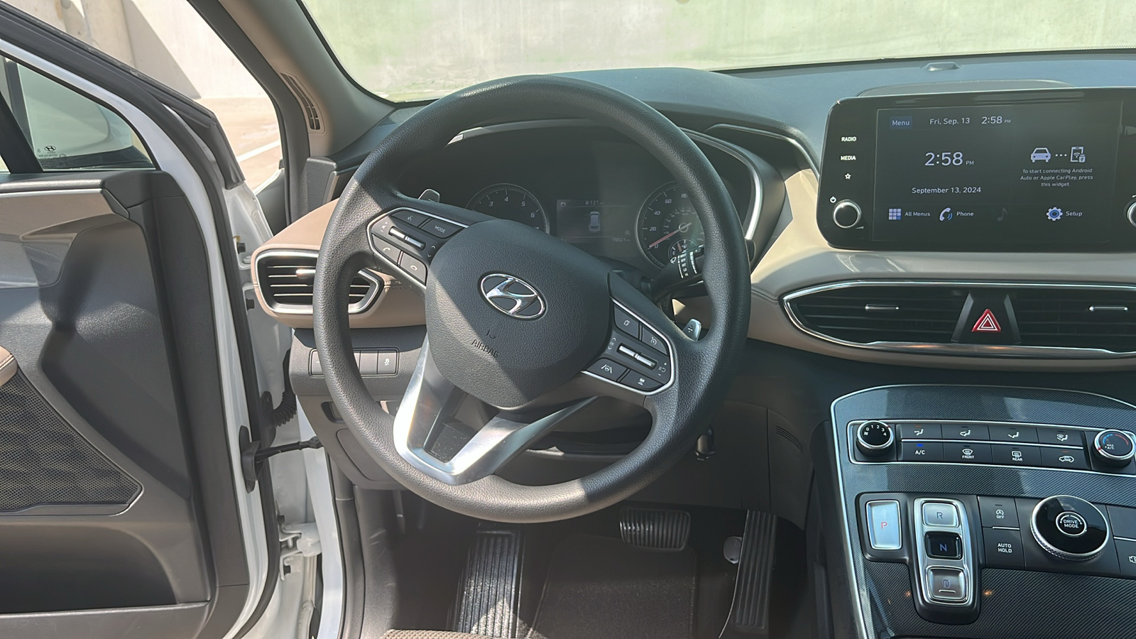 2021 Hyundai Santa Fe SE 25