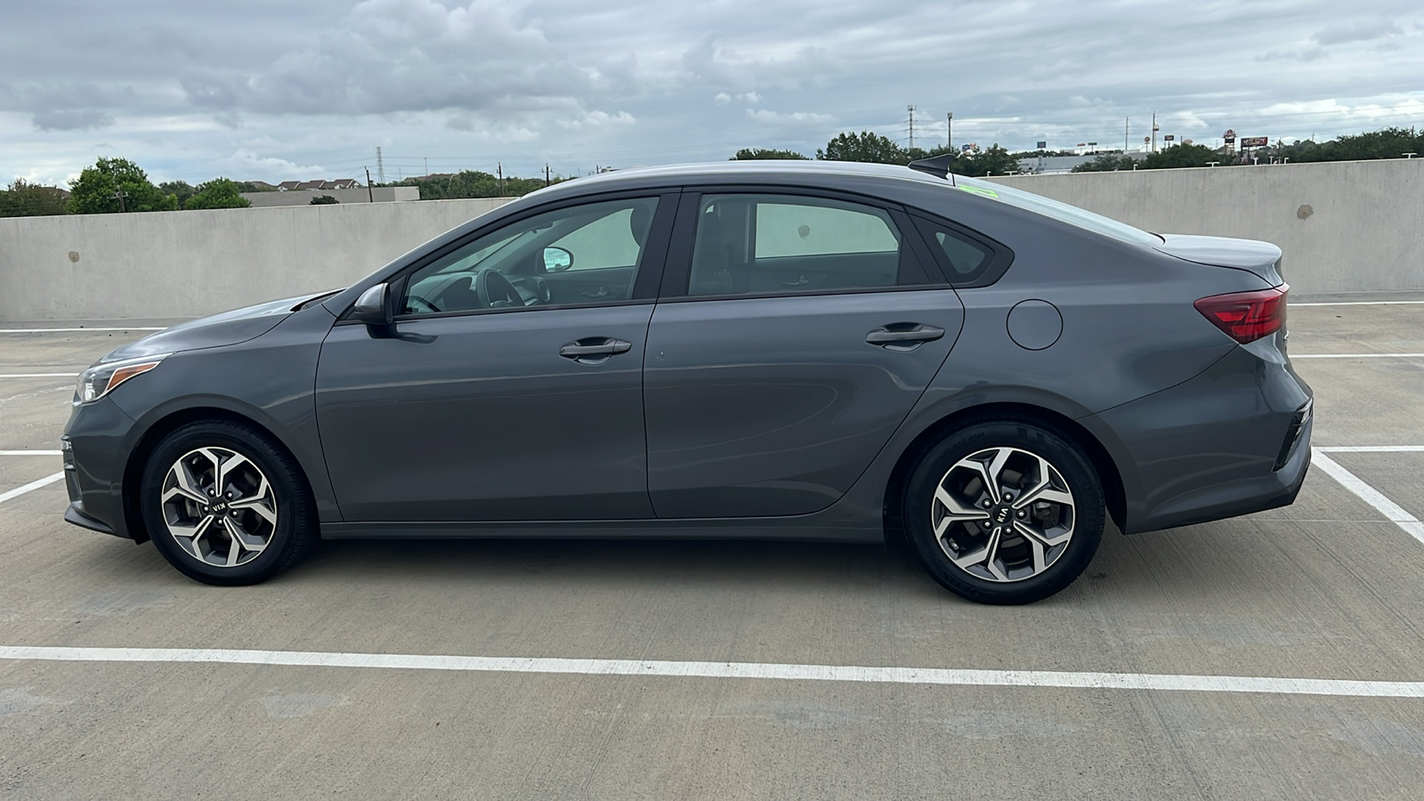 2021 Kia Forte LXS 8