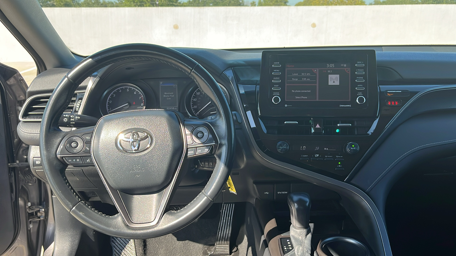 2021 Toyota Camry SE 23