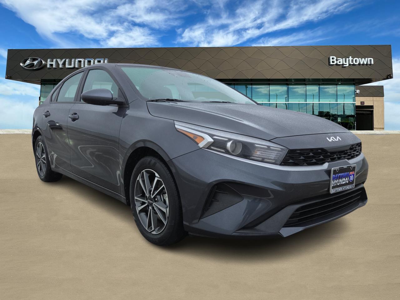 2023 Kia Forte LXS 1