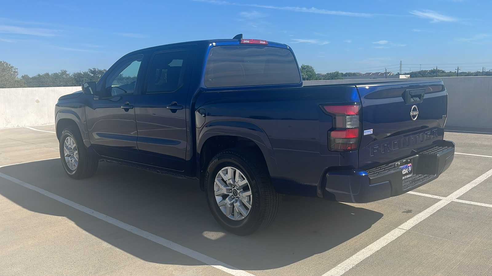 2023 Nissan Frontier SV 9