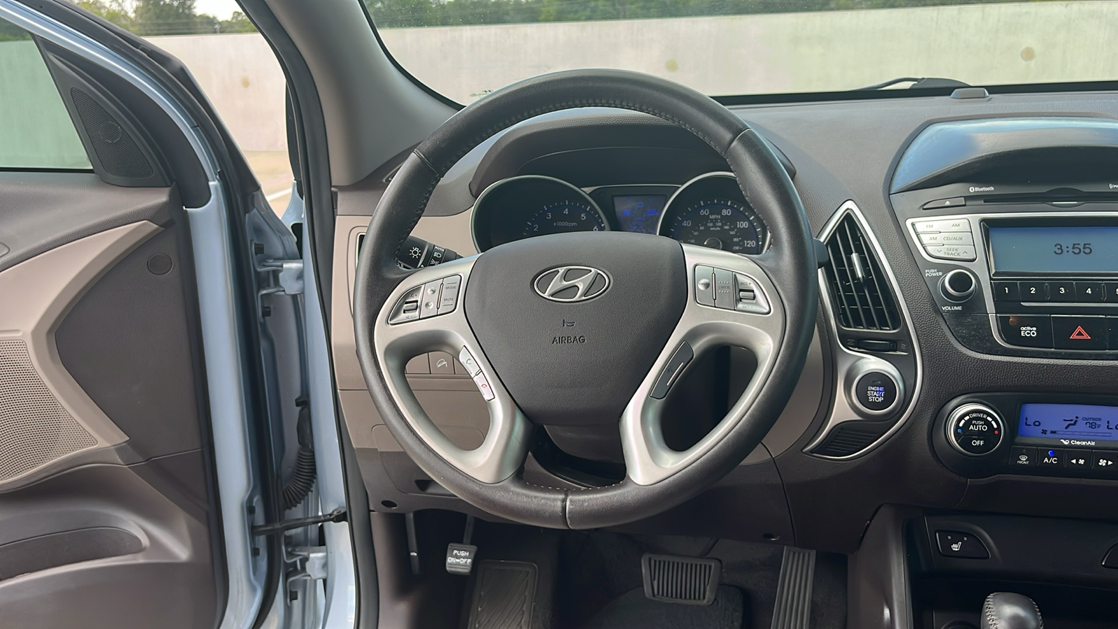 2013 Hyundai Tucson Limited 24