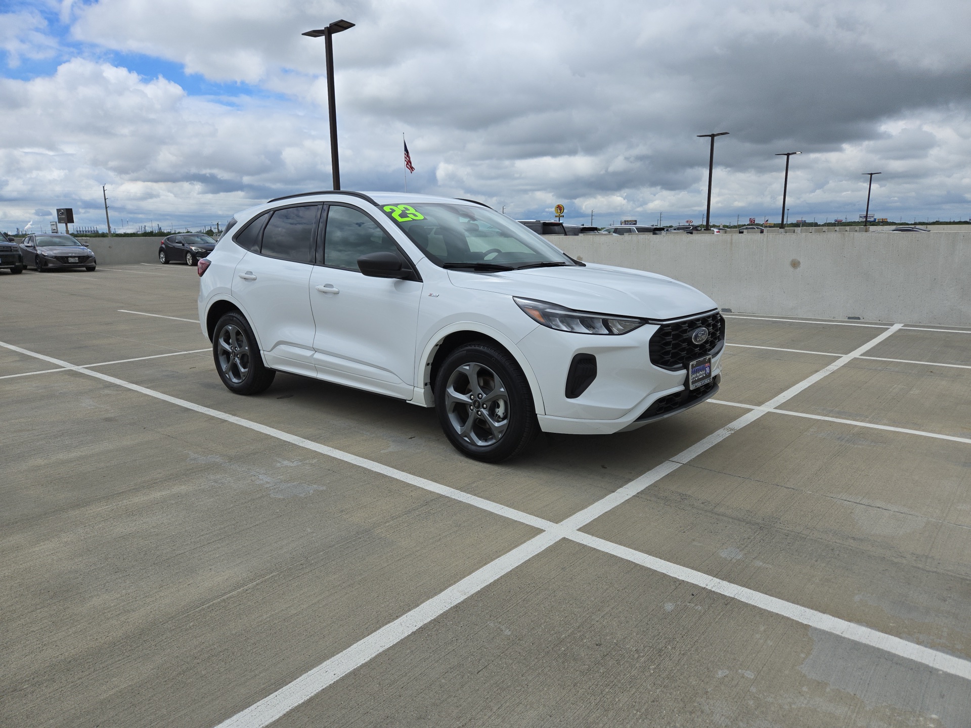 2023 Ford Escape ST-Line 14