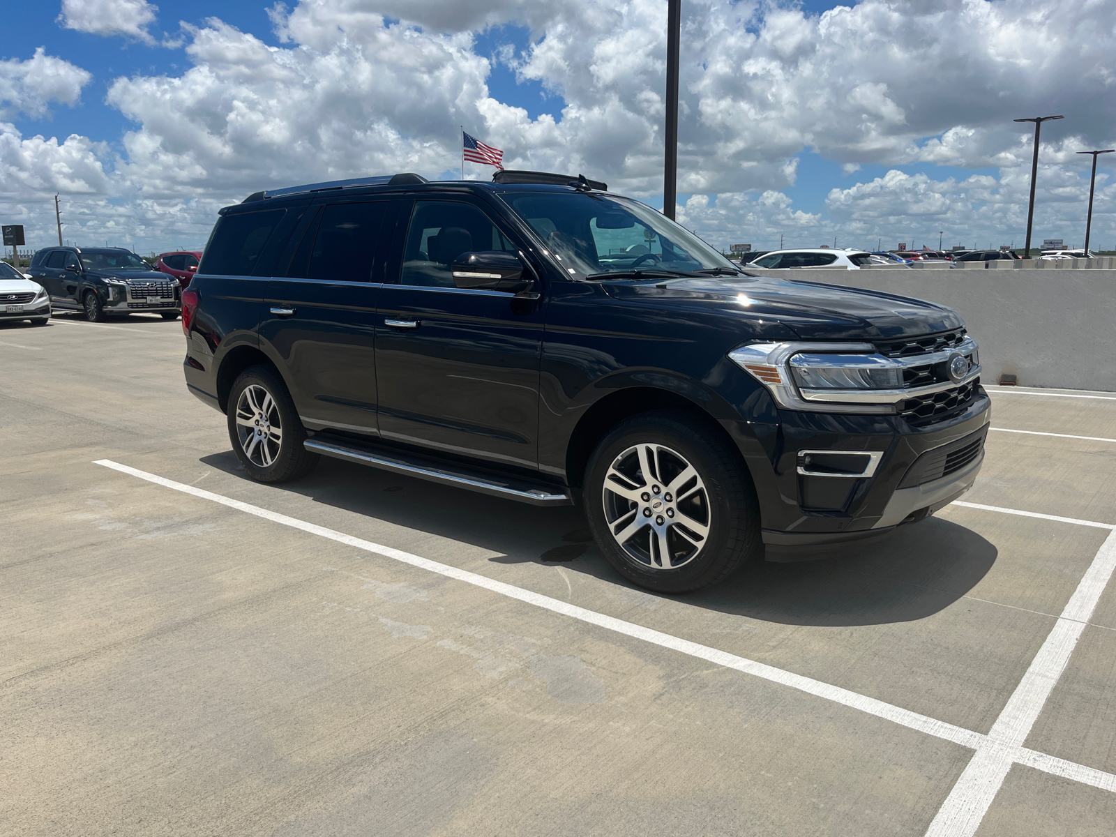2022 Ford Expedition Limited 17