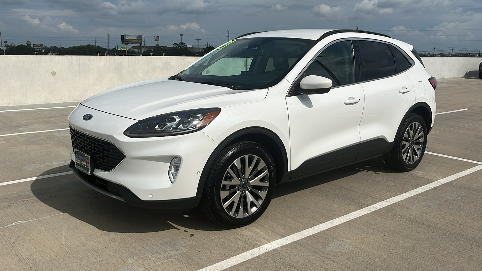 2021 Ford Escape Titanium 8