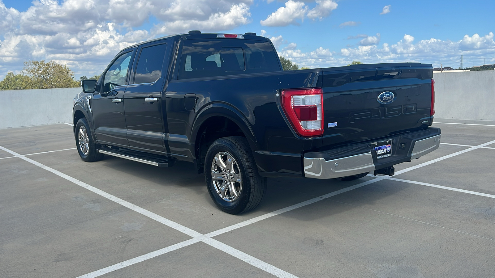 2023 Ford F-150 LARIAT 10