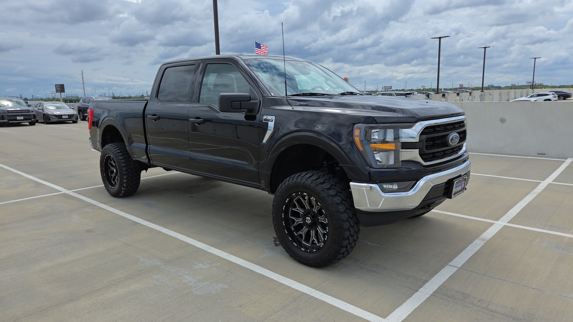 2023 Ford F-150 XLT 14