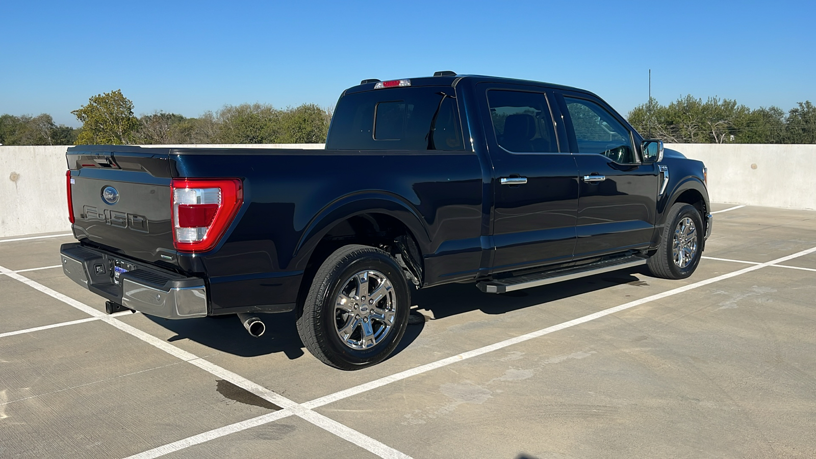 2023 Ford F-150 LARIAT 12