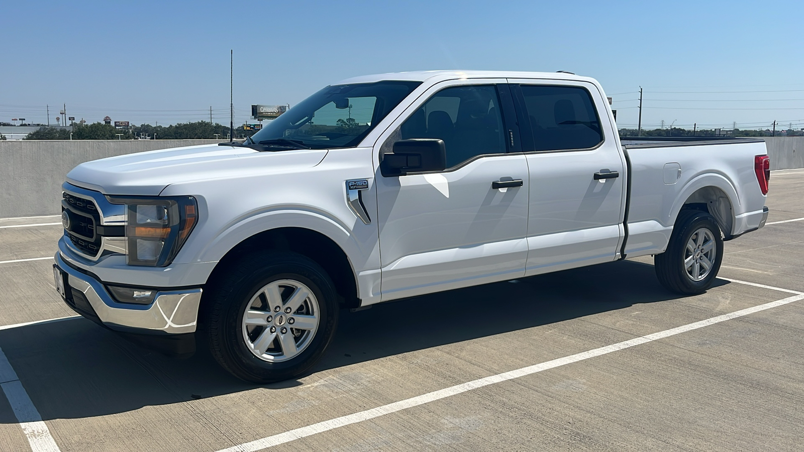 2023 Ford F-150 XLT 8