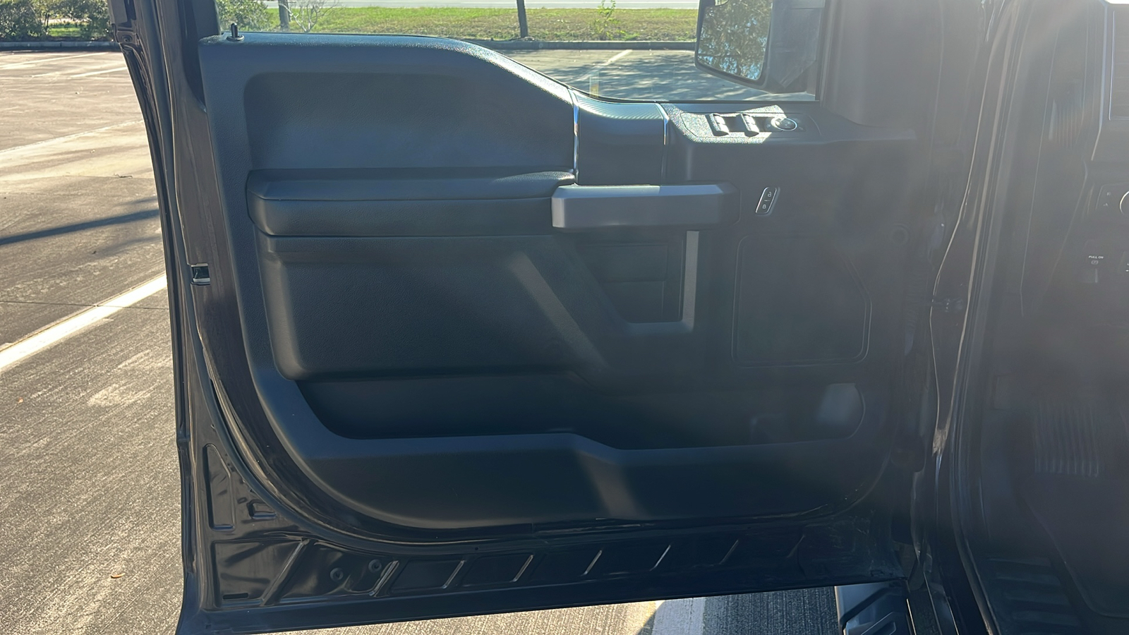 2020 Ford F-150 XLT 19