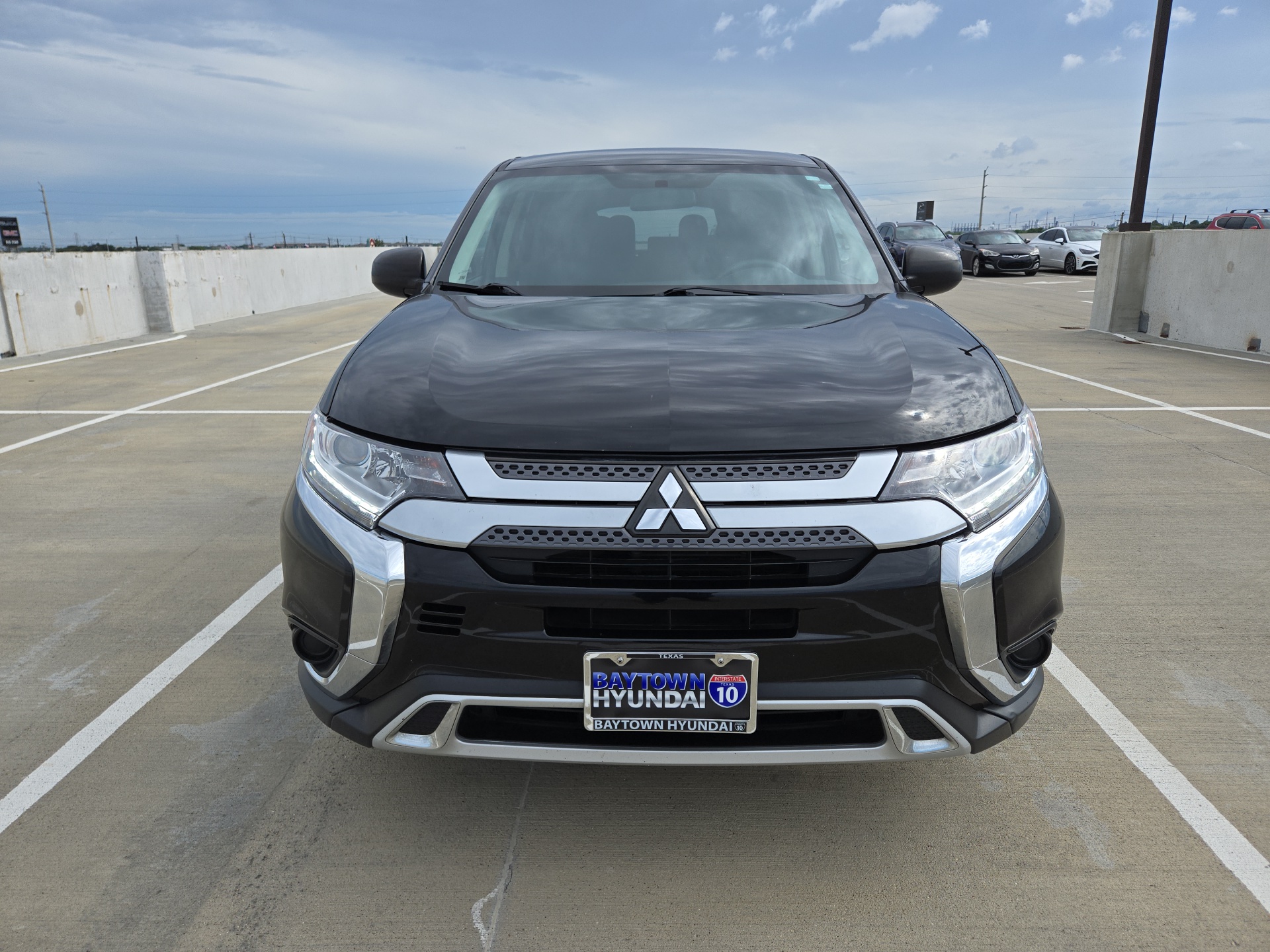 2019 Mitsubishi Outlander ES 7