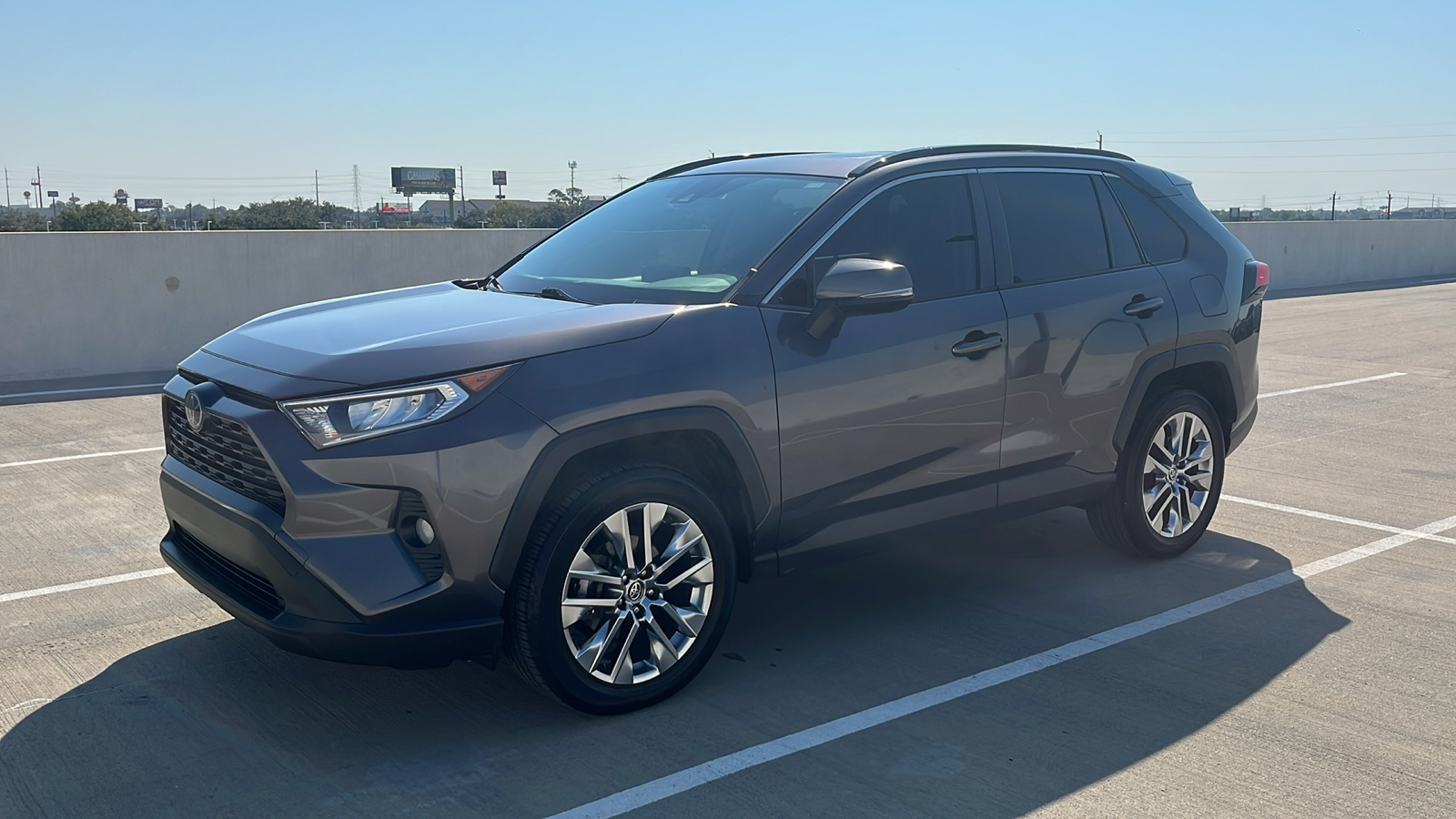 2020 Toyota RAV4 XLE Premium 8