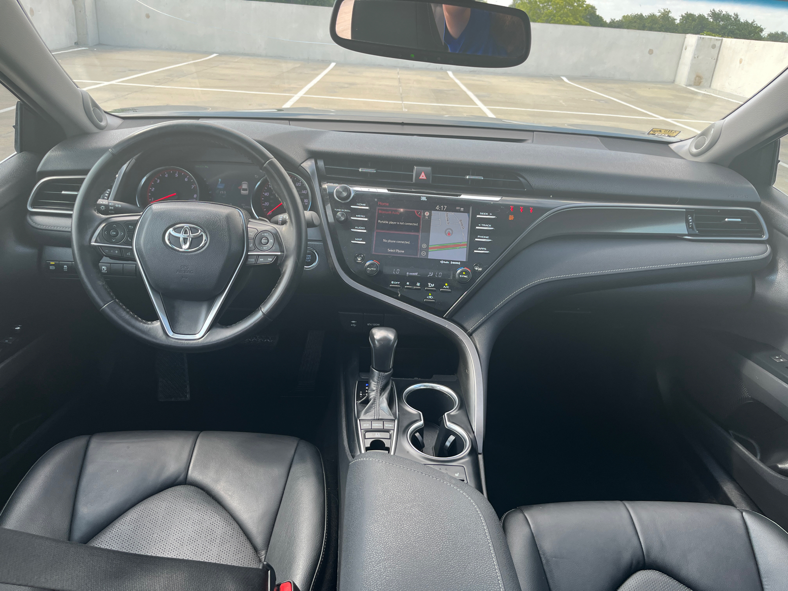 2019 Toyota Camry XSE V6 23