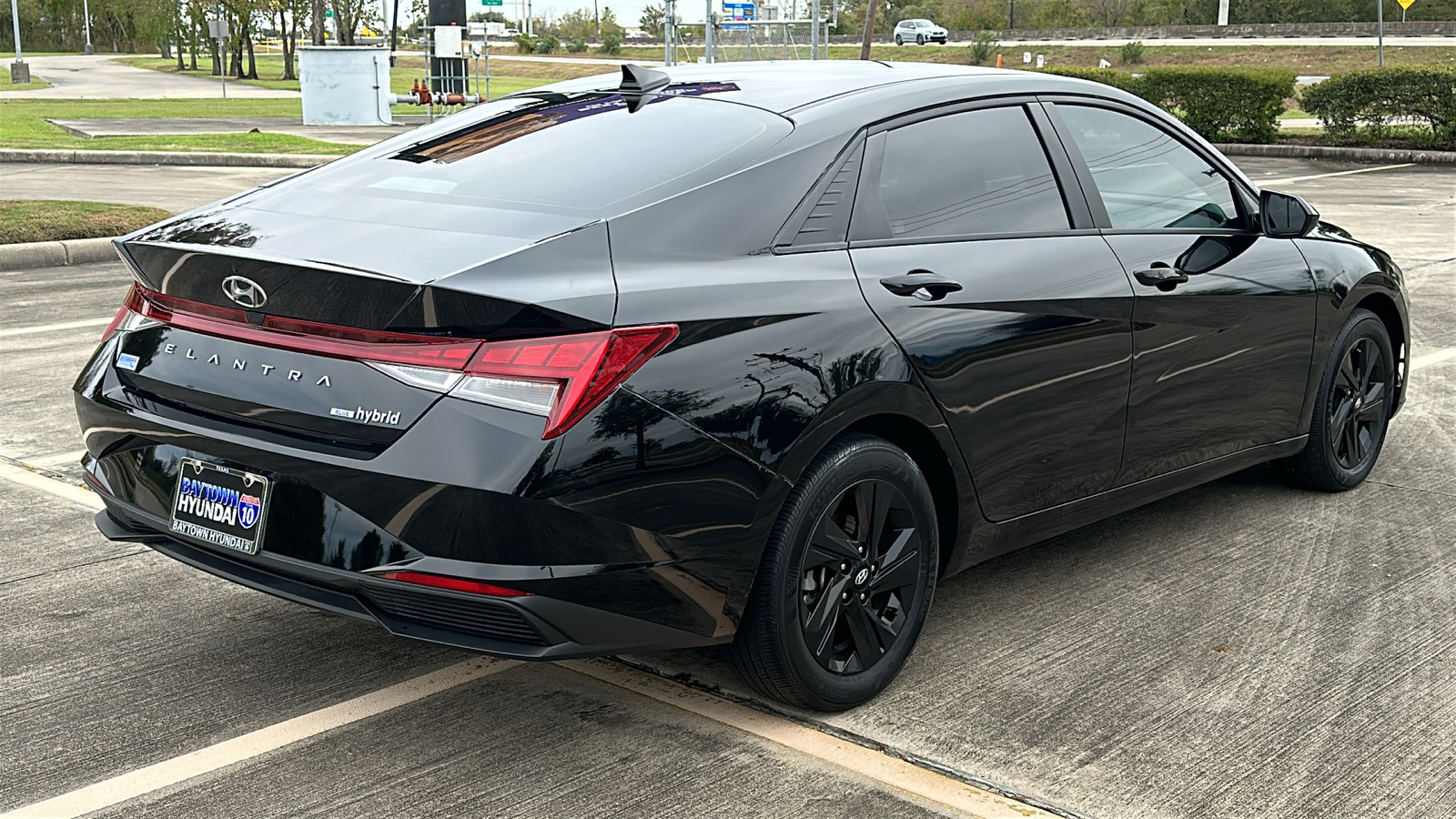 2023 Hyundai Elantra Hybrid Blue 10