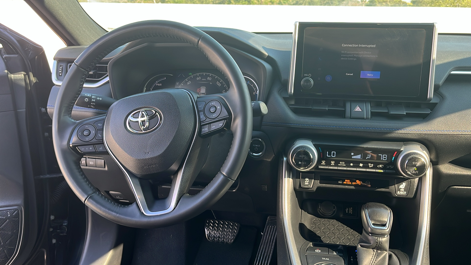 2024 Toyota RAV4 Hybrid SE 26