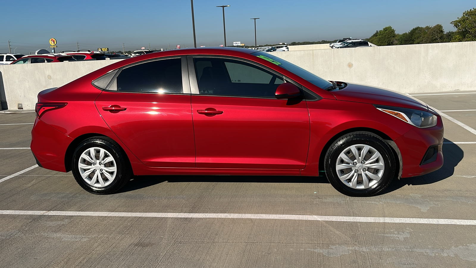 2019 Hyundai Accent SE 12