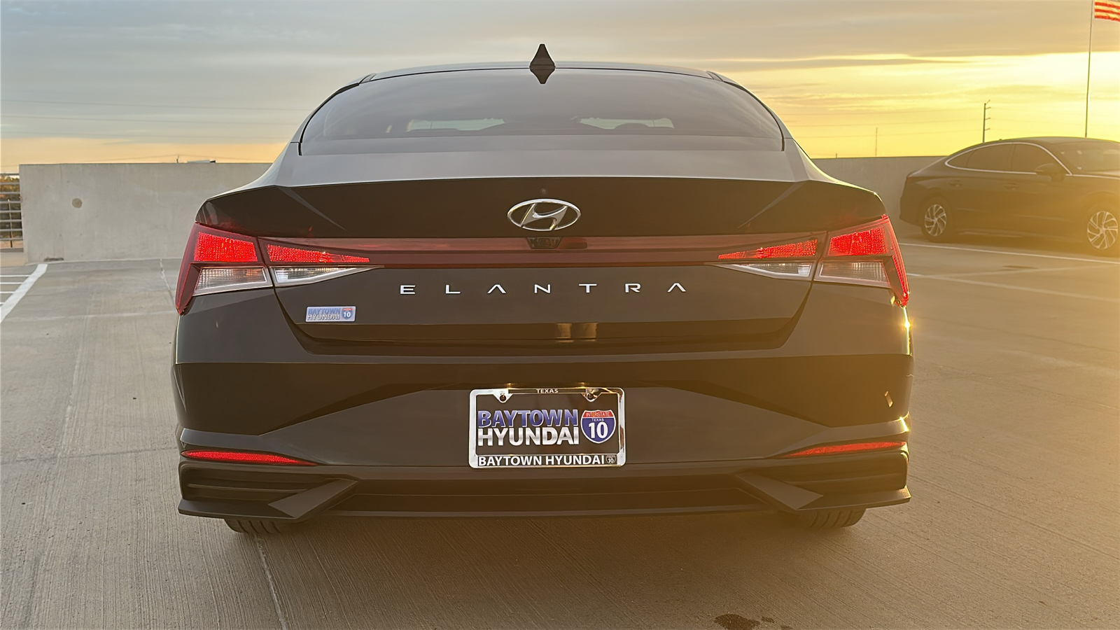 2022 Hyundai Elantra SEL 9