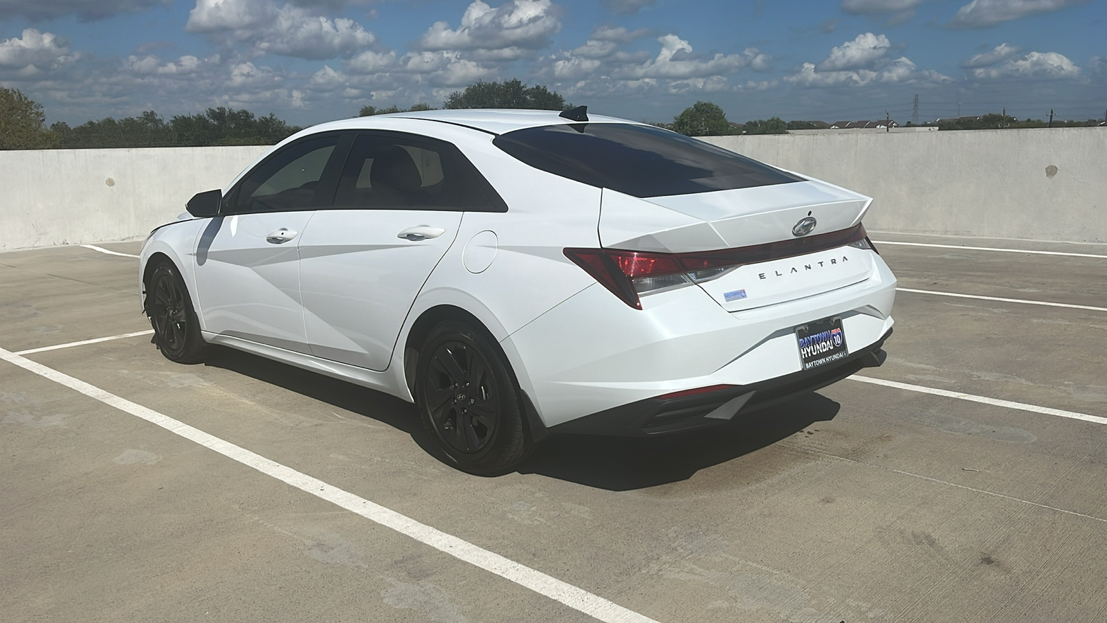 2022 Hyundai ELANTRA  9