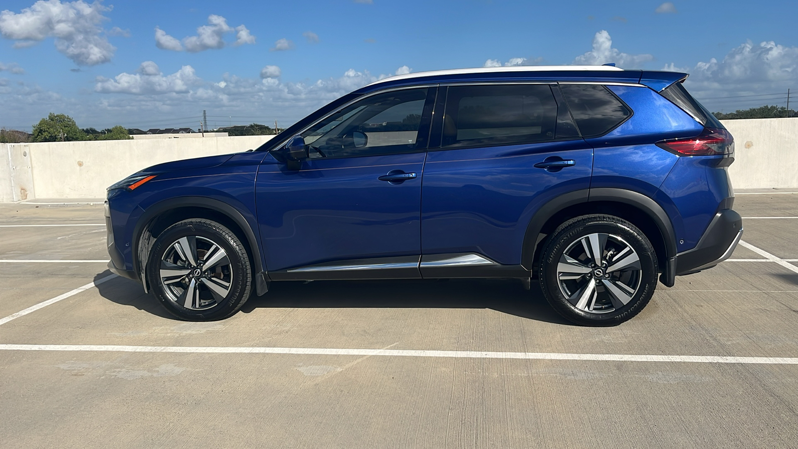 2022 Nissan Rogue Platinum 10