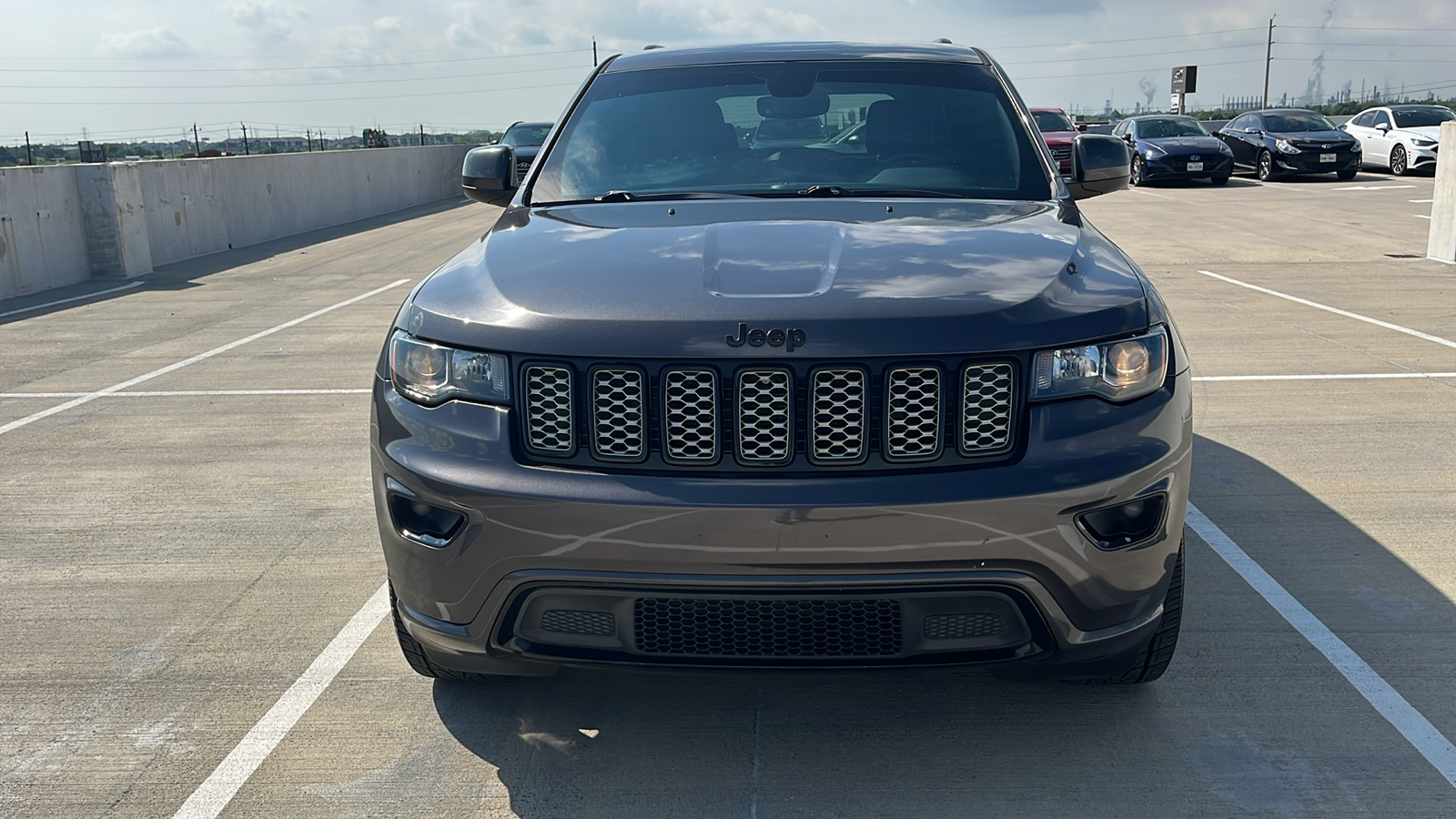 2018 Jeep Grand Cherokee Altitude 6