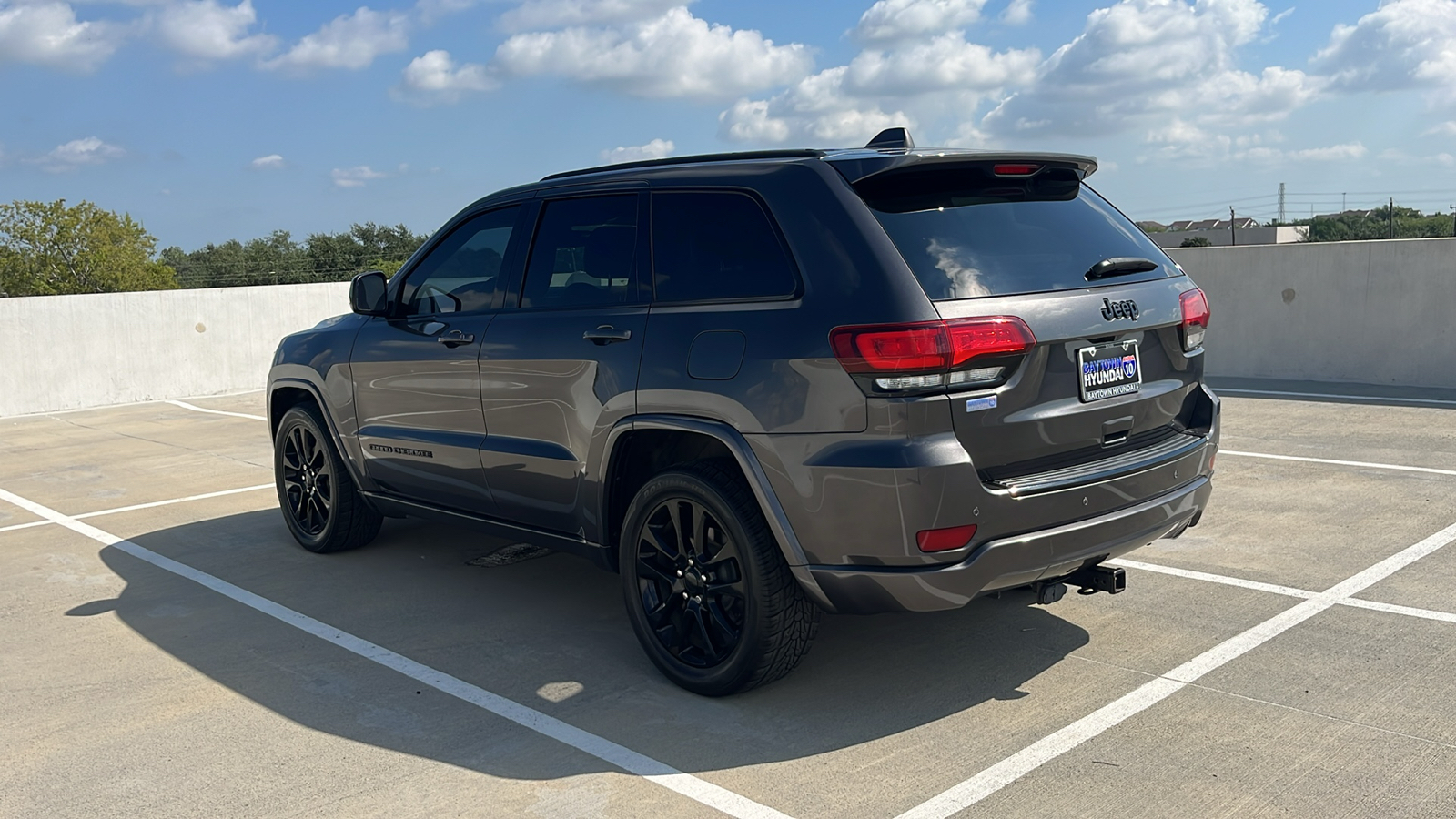 2018 Jeep Grand Cherokee Altitude 9