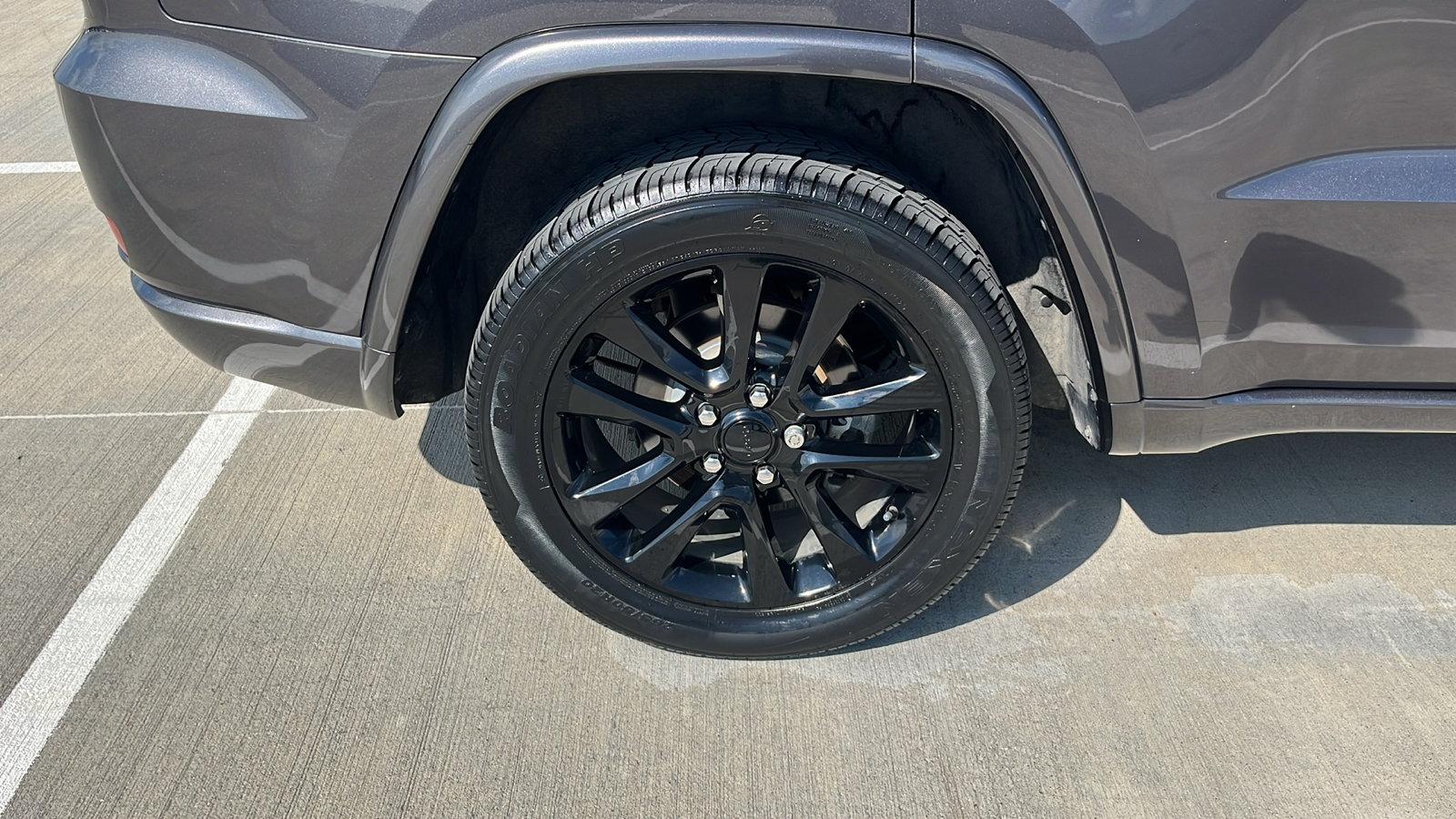 2018 Jeep Grand Cherokee Altitude 15